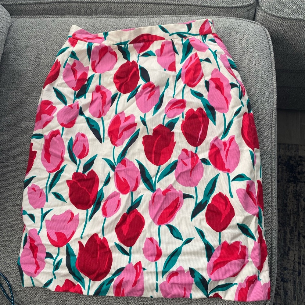 Vintage tulip skirt size 4 - Picture 2 of 4